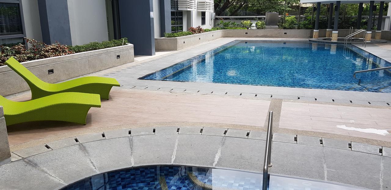 5E Tower 2 Viceroy Lejlighed Manila Eksteriør billede